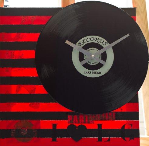 VYNIL TIME - Annie Kiener