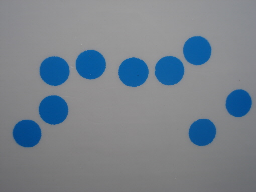 neuf points bleus - Archibald Michiels