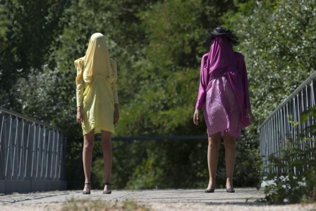 Swamp Women I - Claudio Oliva - Click to enlarge