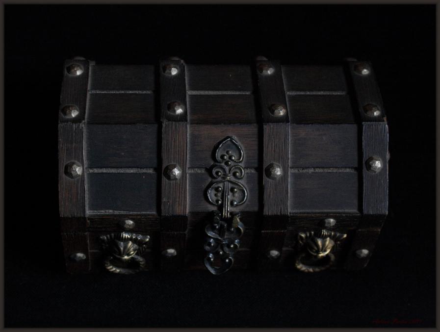 TREASURE - Antonio Puertas - Click to enlarge