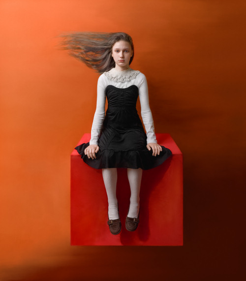 Red cube - Bogdan Zwir