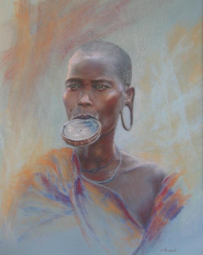 Femme à  plateau Mursi en Ethiopie - Josette François - Cliquer pour afficher en grand