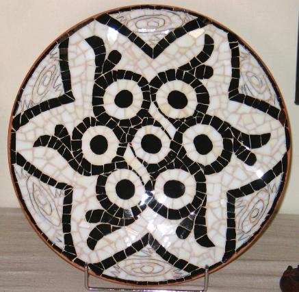 PLATE WITH PERSIAN GEOMETRIC DESIGN - Magdalene Theocharis