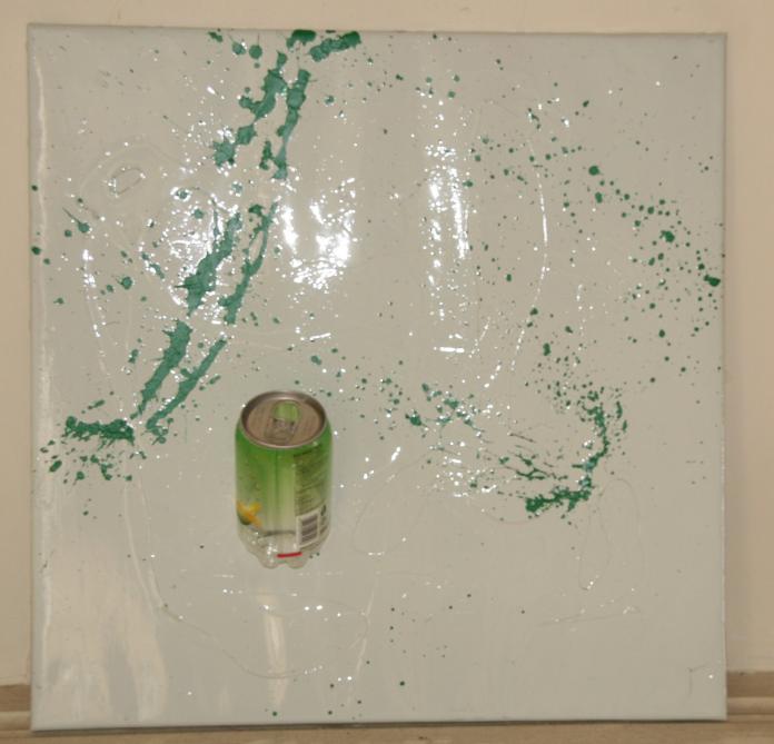 Green repaint - Maria-Anna van Driel - Click to enlarge