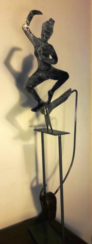 Apsara en balancier - Jocelyne Chaigne