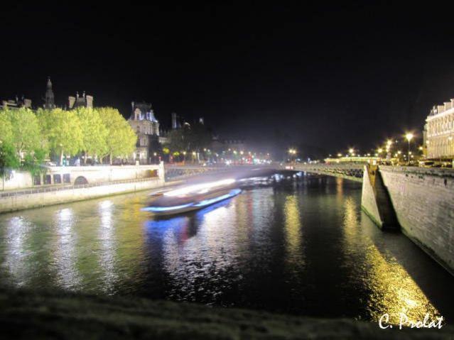 La Seine dans la nuit noire - Caroline Prolat - Click to enlarge