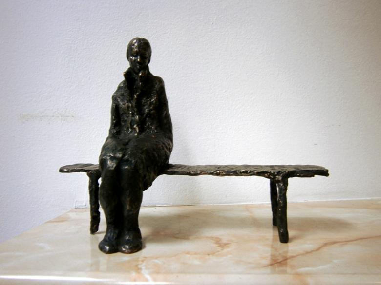Lonely girl - Nikola Litchkov - Click to enlarge