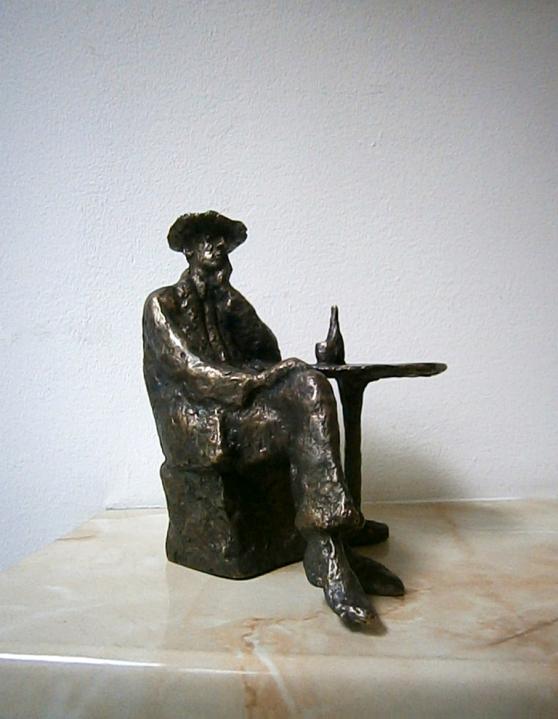 Sitting man with a bottle of wine - Nikola Litchkov