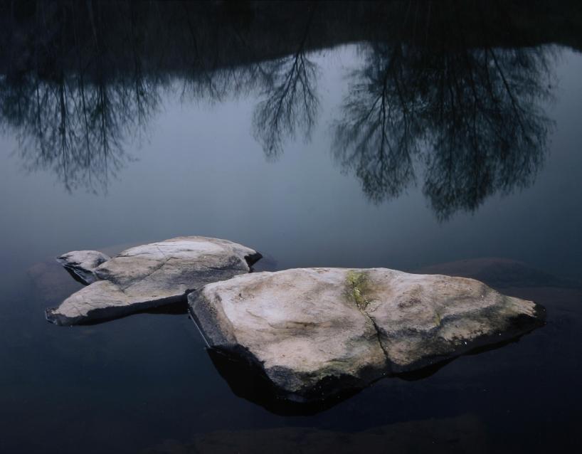 FLOATING ROCKS - Scott Shaver - Cliquer pour afficher en grand
