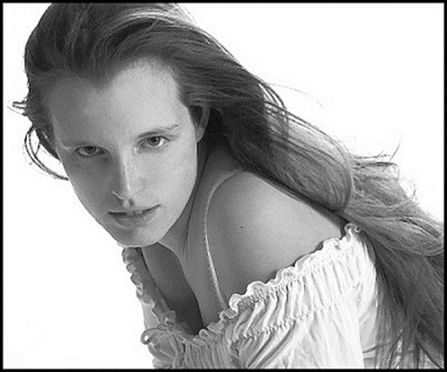 Emma - GuyD - Cliquer pour afficher en grand