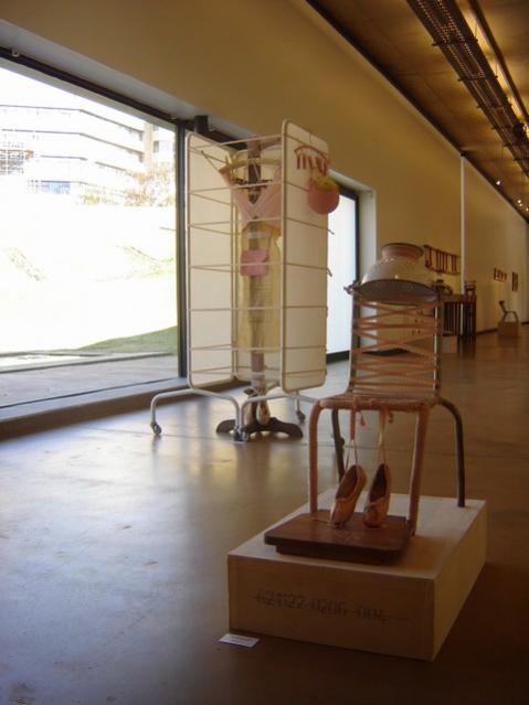 Cubicle  E 698 [left] Ballet Girl [right] - Sue Pam-Grant