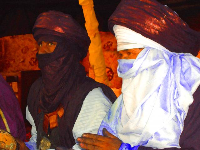 les deux hommes bleus - Mohamed Harireche - Cliquer pour afficher en grand