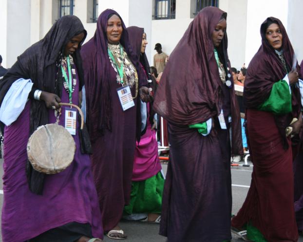 musiciennes touaregs - Mohamed Harireche - Cliquer pour afficher en grand