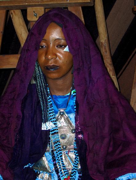 une femme touareg - Mohamed Harireche