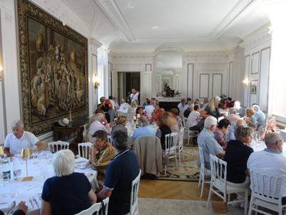 Chateau - Eve Oziol
