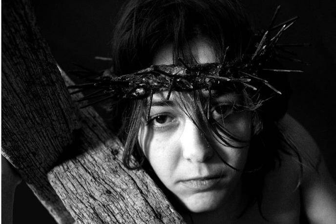 christ en croix 4 - Alain Baraton - Cliquer pour afficher en grand