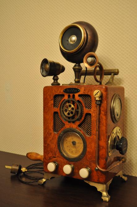 A radio receiver “Bobbin“ - Arturas Tamašauskas