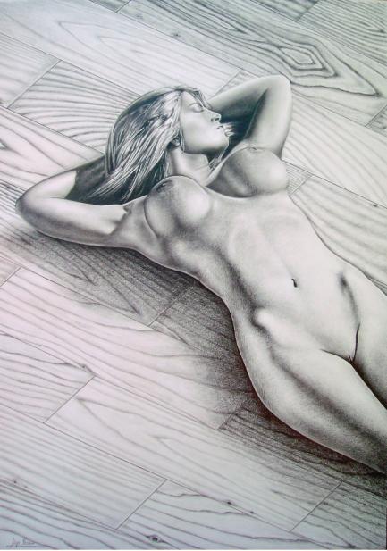Nude female reclining on wooden floor - Filipe Paiva